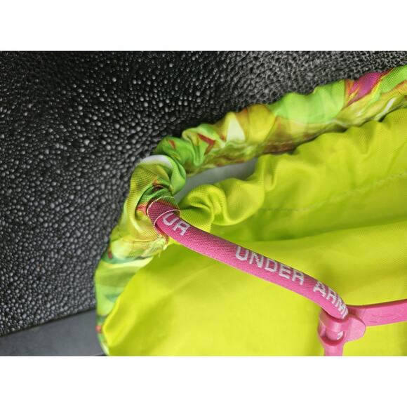 Under Armour - Unisex Sackpack Drawstring Backpack w/ Sunglasses Pocket Neon - Picture 9 of 15